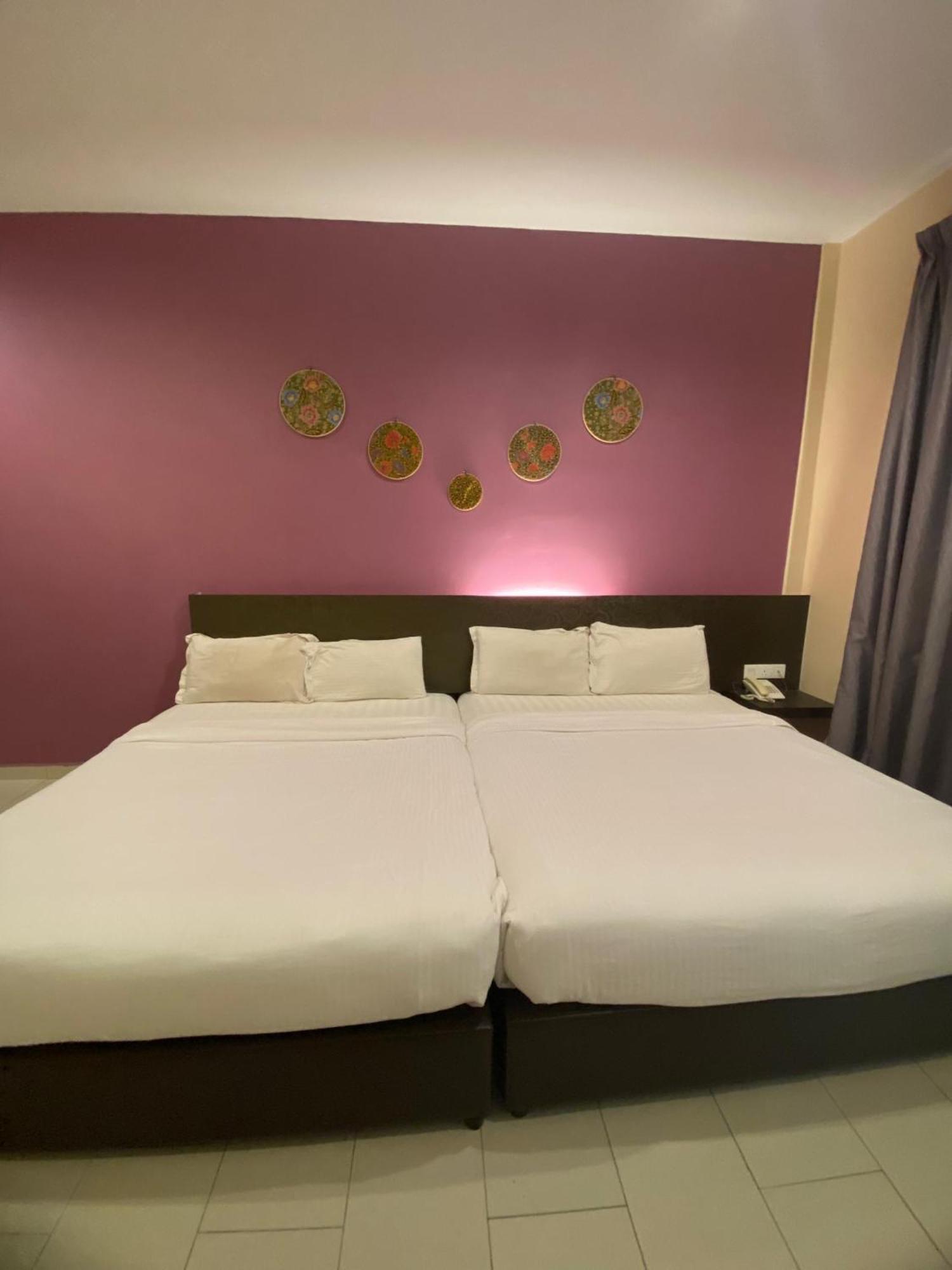 Hotel Mirage Pd Порт-Диксон Экстерьер фото